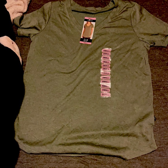 Women’s V-neck top brand new with tags - Picture 1 of 1